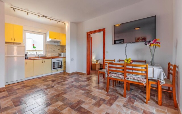 Awesome Apartment in Medulin With Wifi and 2 Bedrooms