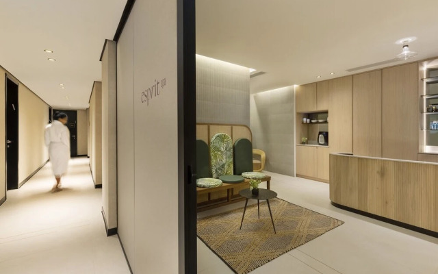 Alberto by Isrotel Design