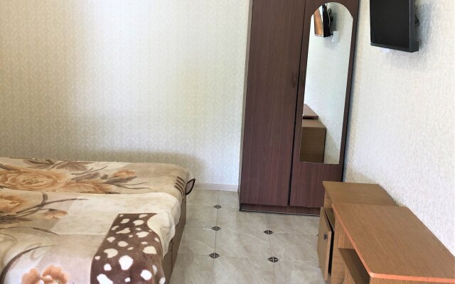 Feniks Guest House