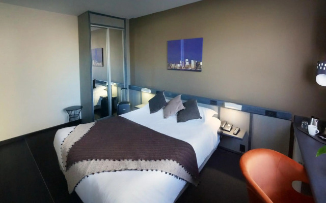 Ariana Hotel
