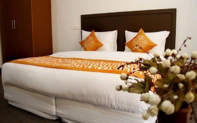 Mavens Orange Artemis Hospital Road