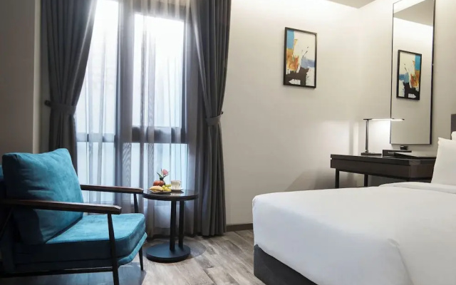 GrandView Hotel & Residence