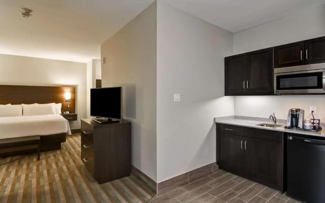 Best Western London Airport Inn & Suites