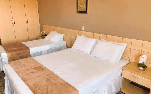 Hotel Diplomat by Bsb Inn