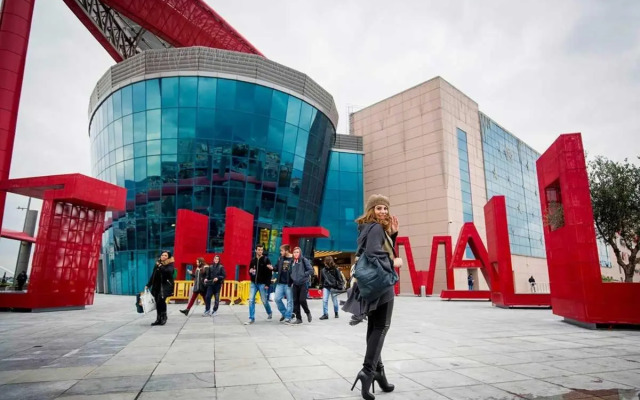 Apartment ,,The Mall Athens"