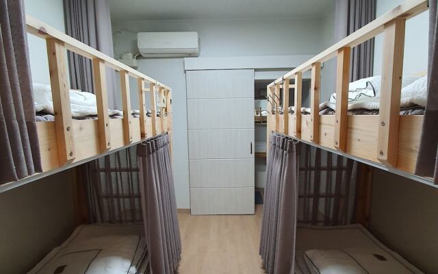 Daegu House - Hostel