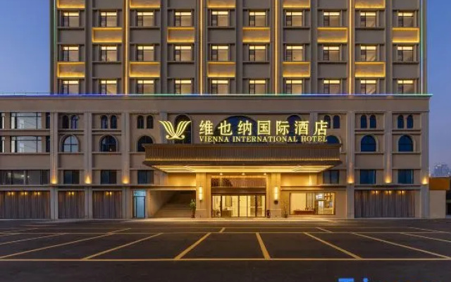 Vienna International Hotel (Foshan Shunde Gaoli Branch) — 4-star hotel in Foshan