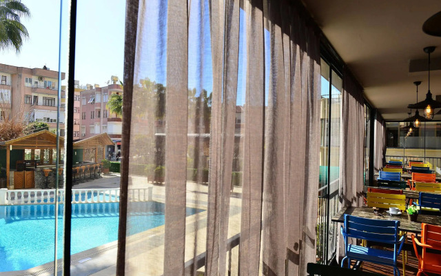 Prince Apart Hotel