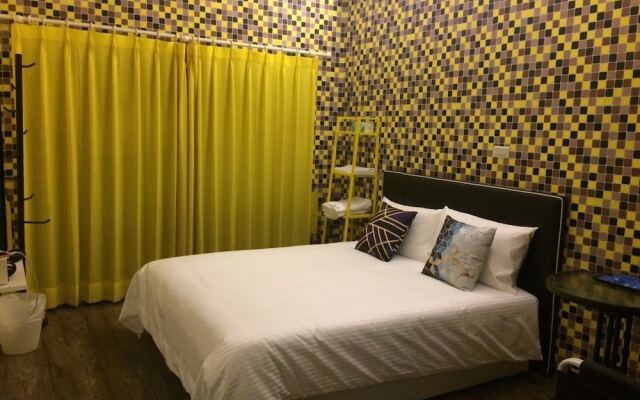 Traveler Station R15