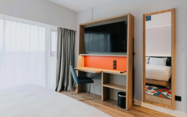 Hampton by Hilton Warsaw Reduta