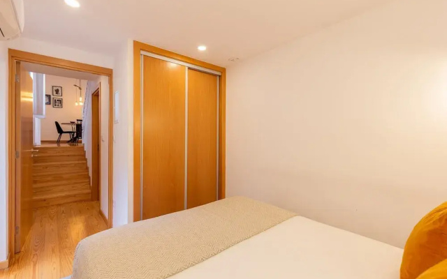 2 Bedroom Apartment in Oporto