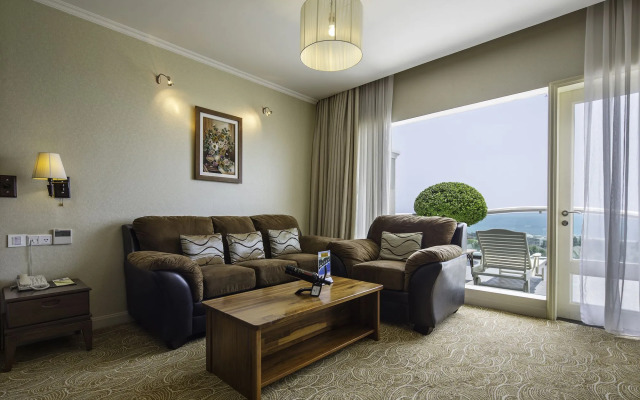 Sea Links Beach Hotel