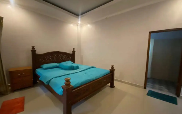 Capital O 93881 Jero House