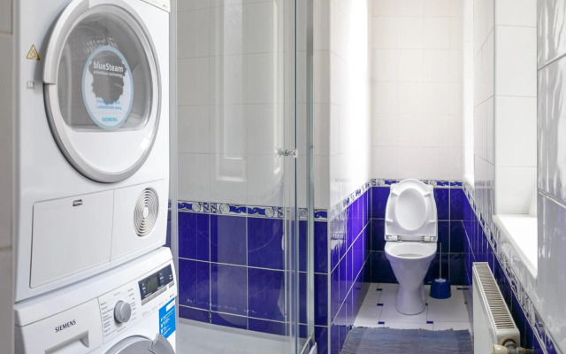 Grand Lviv Apartment I (1 of 3)