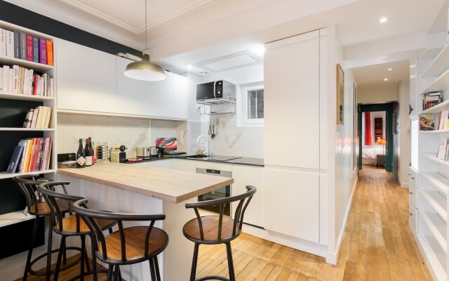 Charming 2 Bedroom Property Near Montparnasse