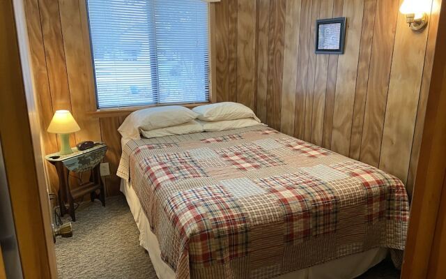 Betsie Riverside Resort