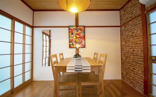 Guest House in Momodani (204-2)