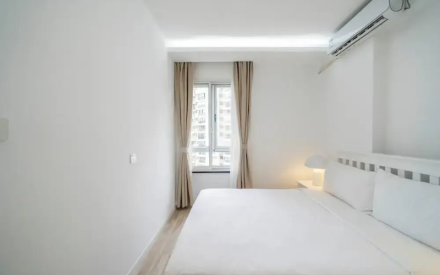Tyms 4BR 2BA APT TianShan Changning