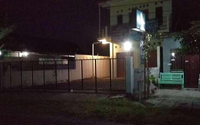 Rumah Singgah Peziarah Ganjuran