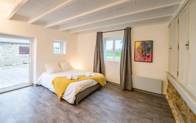 Pretty Stone House Near the Beach