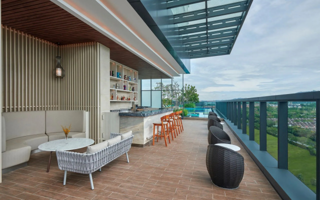 Courtyard By Marriott Setia Alam