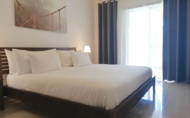Los Corales Tropical Beach Resort & SPA