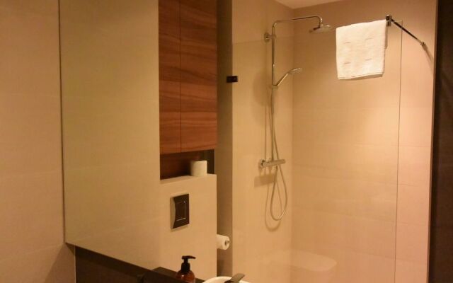 InCity InterHouse Residence