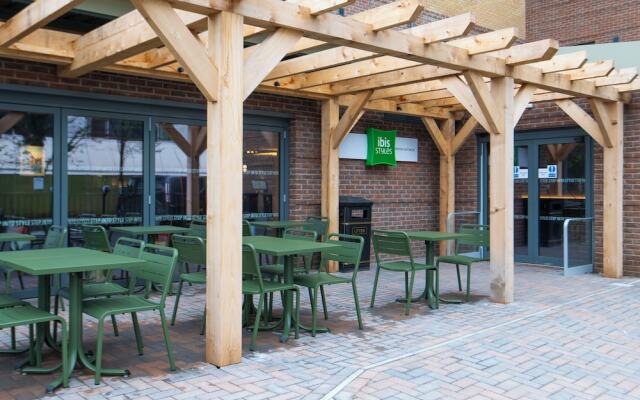 Ibis Styles London Gatwick Airport