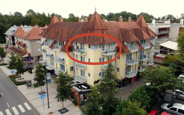 Arkad Apartman