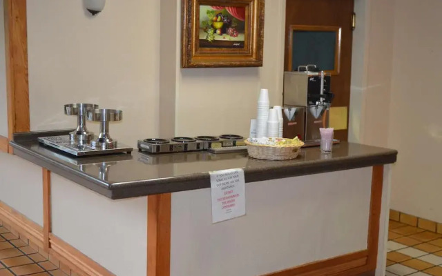Clarion Hotel Jackson Northwest
