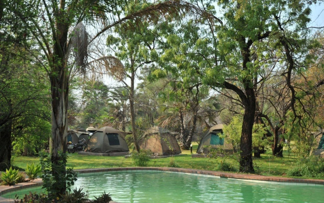 Victoria Falls Waterfront