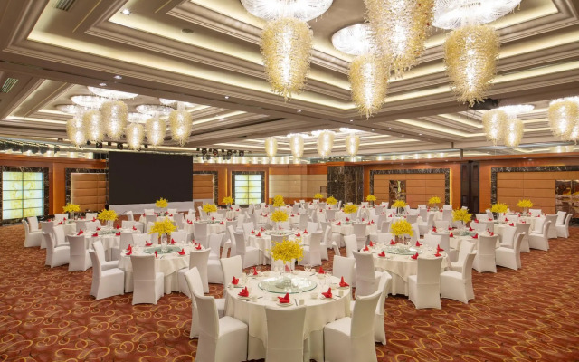 Sheraton Tianjin Binhai Hotel