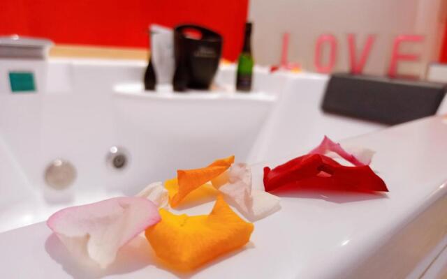 Suite love & privative spa Menton