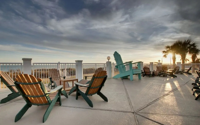 Islander Hotel & Resort