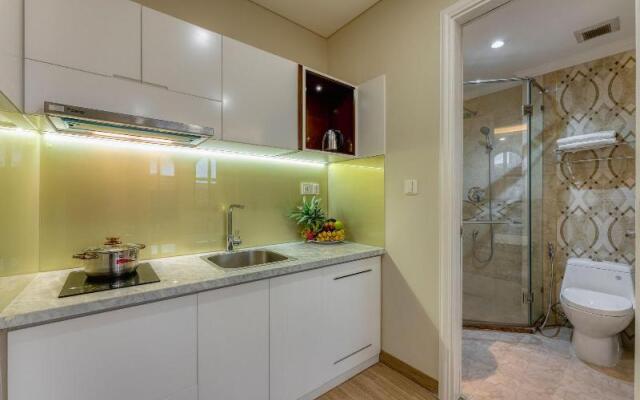 Golden Tree Hotel & Apartment By Zuzu