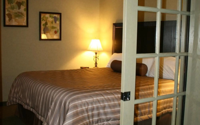 Travelodge by Wyndham Winnipeg East
