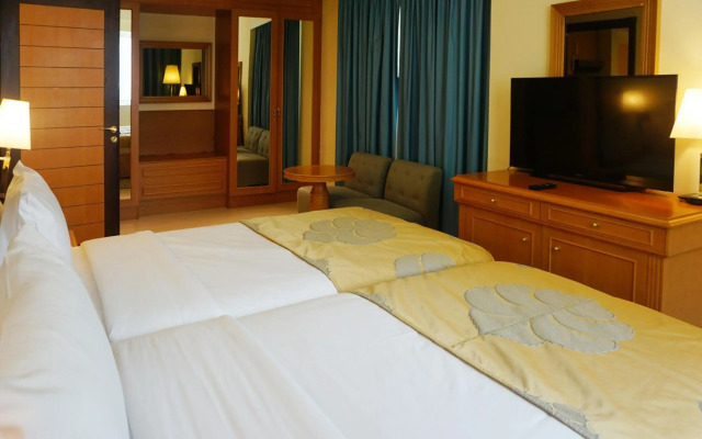 Golden Tulip Sharjah Hotel Apartments