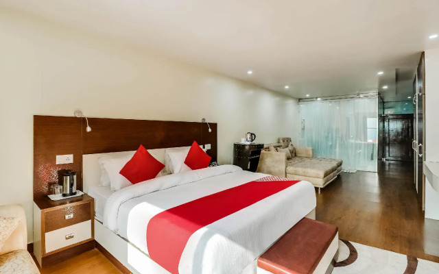 OYO 3361 Hotel Kapital