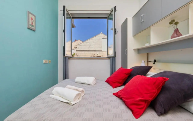 The Monroe - Stylish 2 BD Apartment In Villa Orsan
