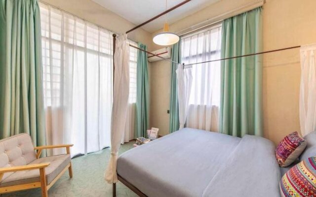 U-shore International Youth Hostel