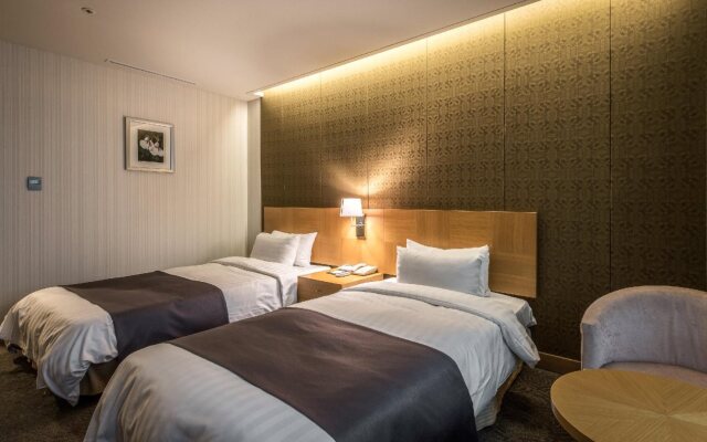 Shangria Beach Tourist Hotel