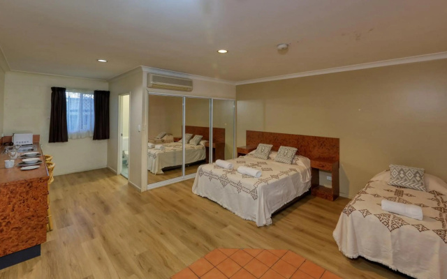 Townview Motel – Guest Rooms – Mount Isa