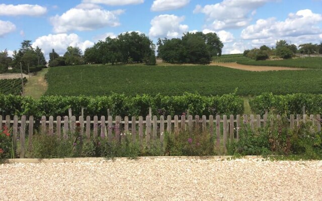 Au Charmant Des Vignes
