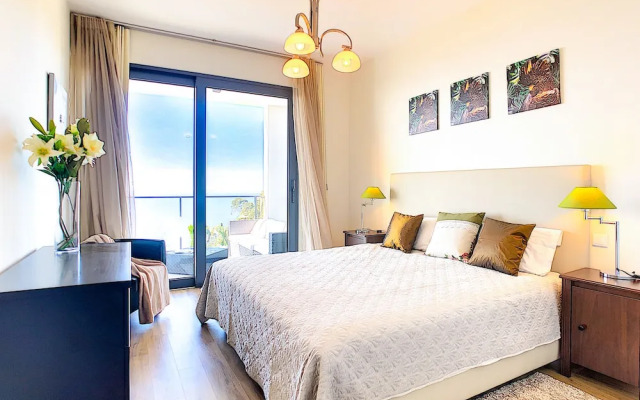 Villa Relaxing View by MHM