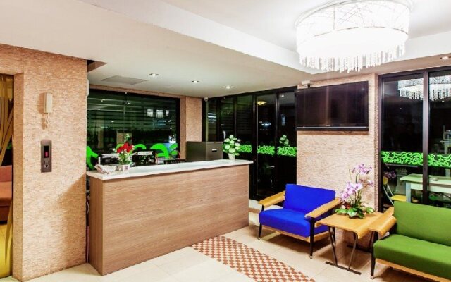 D Day Suite Mengjai