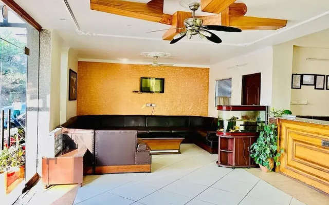 Hotel Suryadev