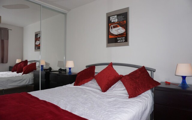 Foxcroft Apartment