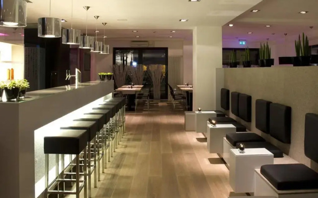 Pearl Hotel