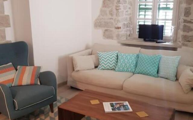 Lovely 2BR apartment in Old Town - 366