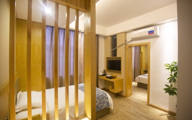 Zhangjiajie Heyday Hotel